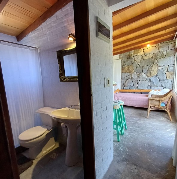 Casa en alquiler sobre Montoya, La Barra.